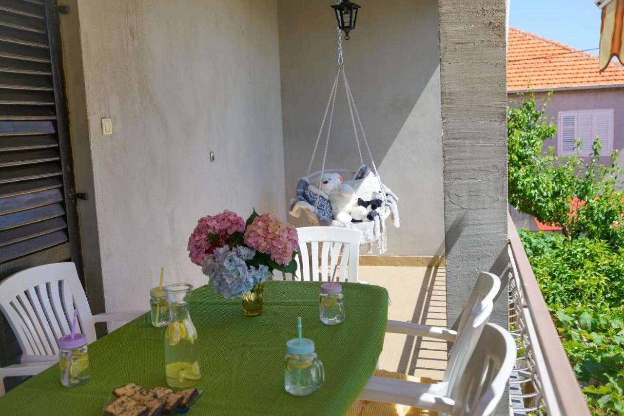 Apartment Jardin With Free Cowered Parking Zadar Exterior foto